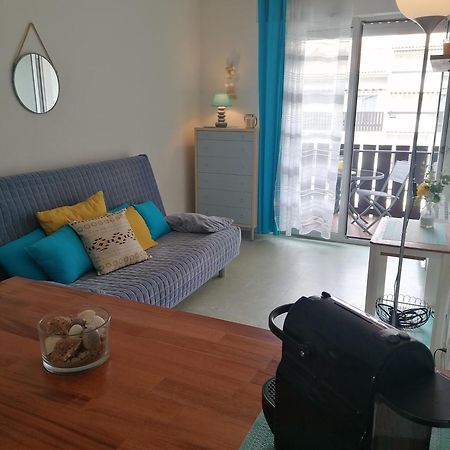 Апартаменты Agreable Studio Avec Terrasse A150M De La Plage Сен-Жорж-де-Дидон Экстерьер фото